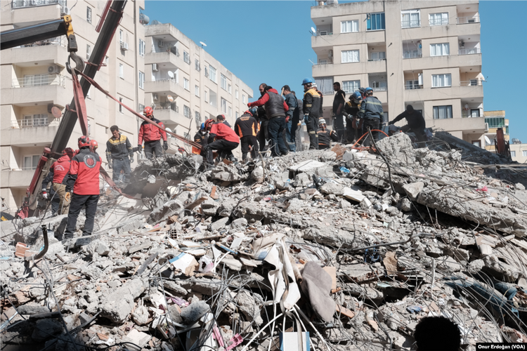 As rescue efforts wind down, Syrian survivors face discrimination amidst desolation in Turkey